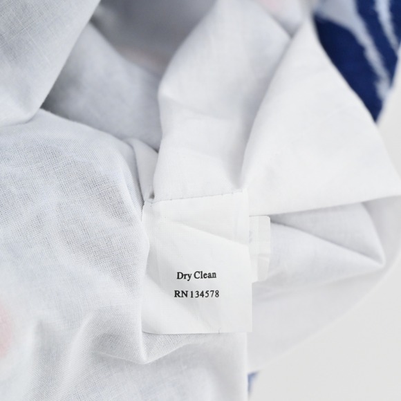 Vineyard Vines Whale Tail Tile Dress Size 14‎ Sleeveless Blue Red Floral Ikat - Picture 9 of 15